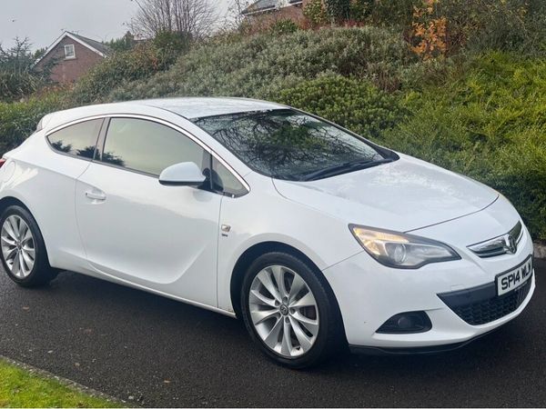 Vauxhall Astra Coupe, Petrol, 2014, White