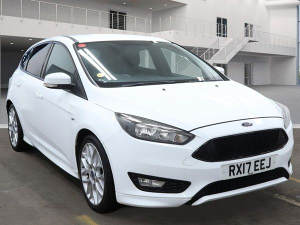 Ford Focus Hatchback, Petrol, 2017, White