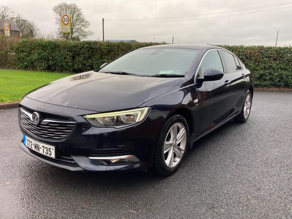 Vauxhall Insignia Hatchback, Diesel, 2017, Blue
