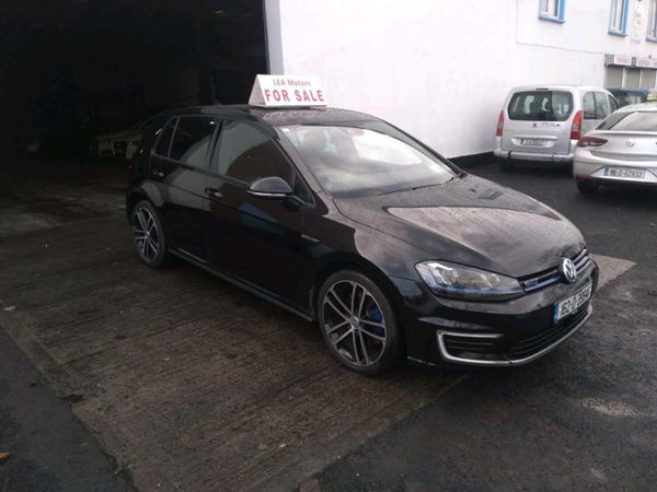 Volkswagen Golf Hatchback, Petrol Plug-in Hybrid, 2016, Black