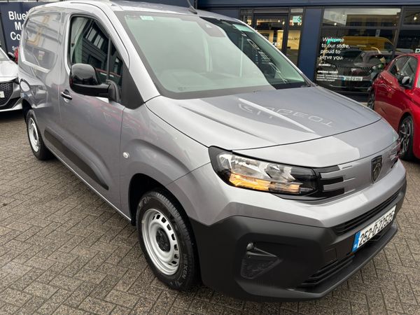 Peugeot Partner MPV, Diesel, 2025, Grey