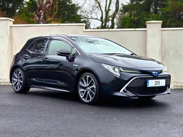Toyota Corolla Hatchback, Petrol Hybrid, 2018, Black