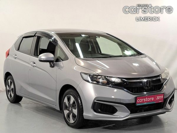 Honda Fit Hatchback, Petrol Hybrid, 2019, Silver