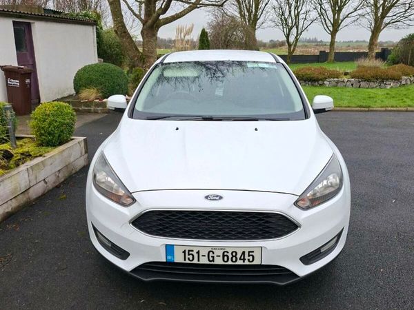 Ford Focus Hatchback, Diesel, 2015, White