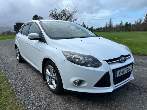 Ford Focus Hatchback, Diesel, 2011, White