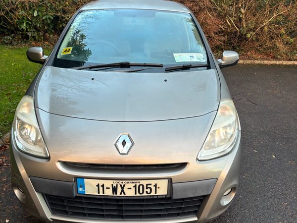 Renault Clio Hatchback, Ethanol Petrol, 2011, Gold