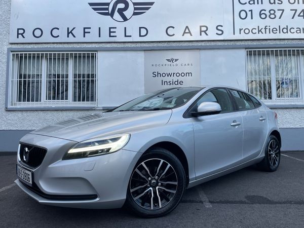 Volvo V40 Hatchback, Diesel, 2018, Grey
