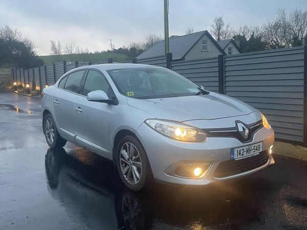 Renault Fluence Saloon, Diesel, 2014, Silver