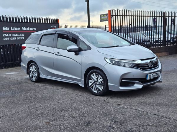Honda Shuttle MPV, Petrol Hybrid, 2018, Silver