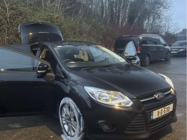 Ford Focus Hatchback, Diesel, 2011, Black
