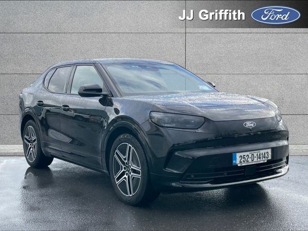 Ford Capri MPV, Electric, 2025, Black