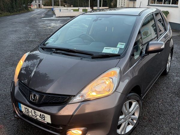 Honda Jazz Hatchback, Petrol, 2013, Beige