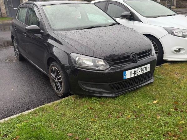 Volkswagen Polo Hatchback, Petrol, 2011, Black