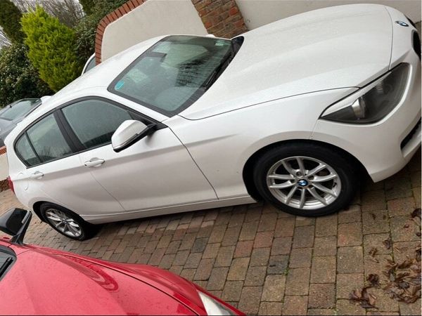 BMW 1-Series Hatchback, Diesel, 2014, White