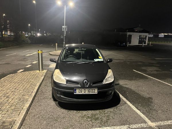 Renault Clio Hatchback, Ethanol Petrol, 2009, Black