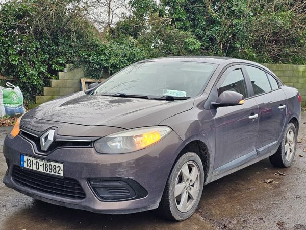 Renault Fluence Saloon, Diesel, 2013, Brown