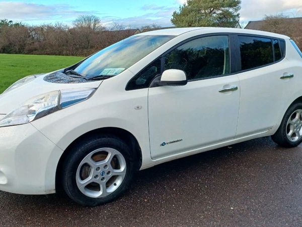 Nissan Leaf Hatchback, Electric, 2013, White