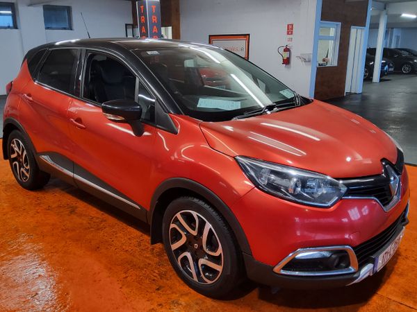 Renault Captur Hatchback, Diesel, 2017, Red