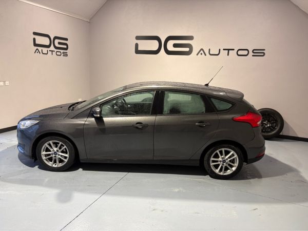 Ford Focus Hatchback, Diesel, 2015, Grey