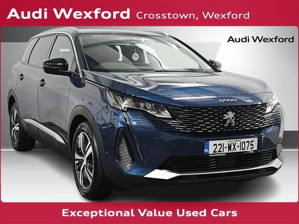 Peugeot 5008 MPV, Diesel, 2022, Blue