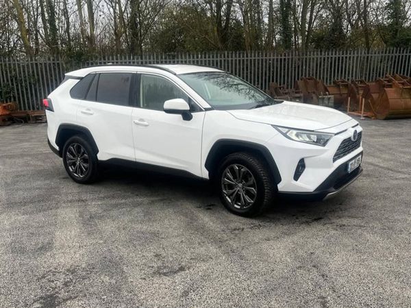Toyota RAV4 SUV, Petrol Hybrid, 2022, White