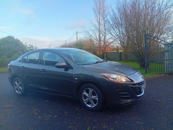 Mazda Mazda3 Saloon, Diesel, 2010, Grey