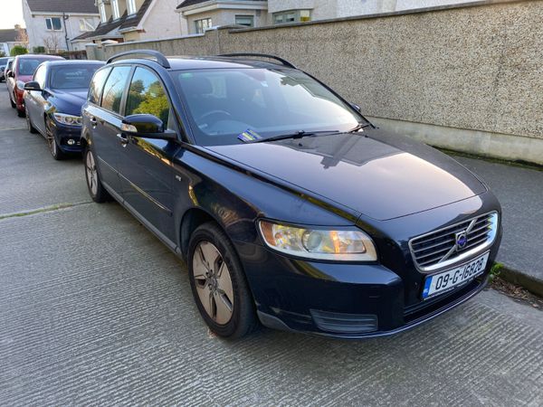 Volvo V50 Estate, Diesel, 2009, Black
