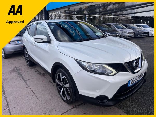 Nissan Qashqai MPV, Petrol, 2016, White
