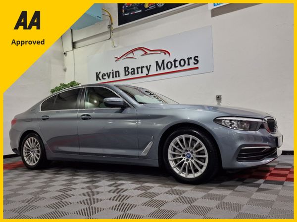 BMW 5-Series Saloon, Petrol Hybrid, 2018, Grey