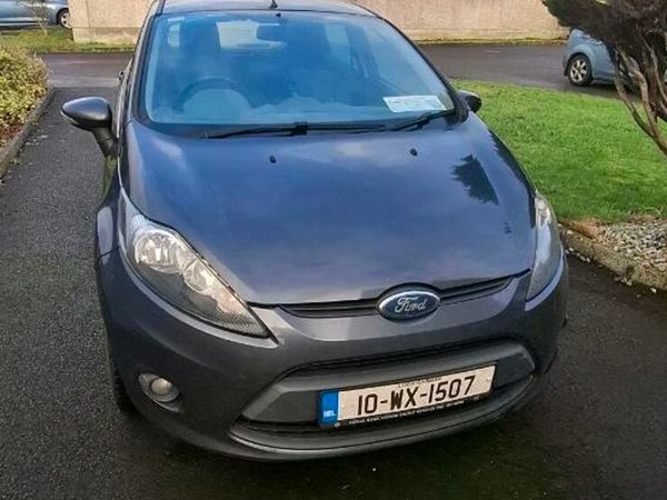 Ford Fiesta Hatchback, Petrol, 2010, Grey