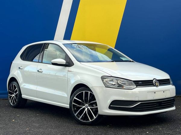Volkswagen Polo Hatchback, Petrol, 2014, White
