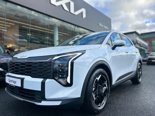 Kia Sportage SUV, Petrol Hybrid, 2026, White