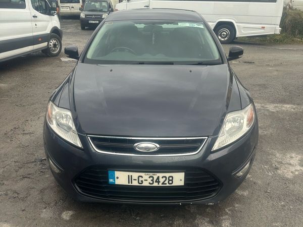 Toyota Avensis Saloon, Diesel, 2009, Blue