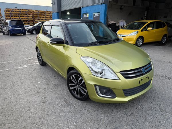 Suzuki Swift Hatchback, Petrol, 2015, Gold