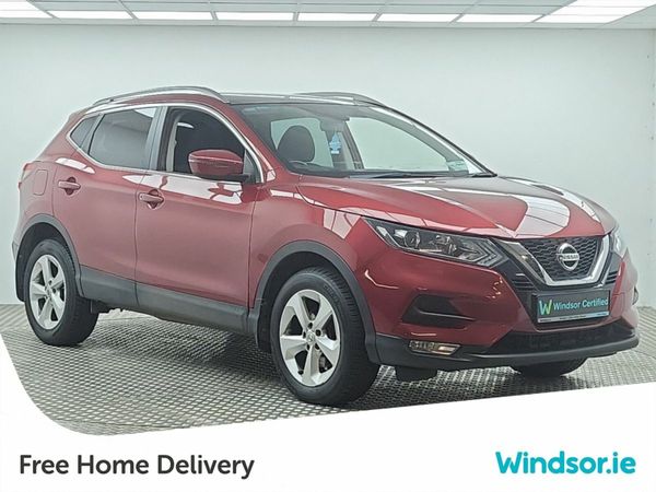 Nissan Qashqai MPV, Petrol, 2019, Red