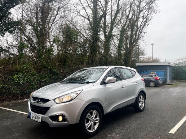 Hyundai ix35 SUV, Petrol, 2012, Silver
