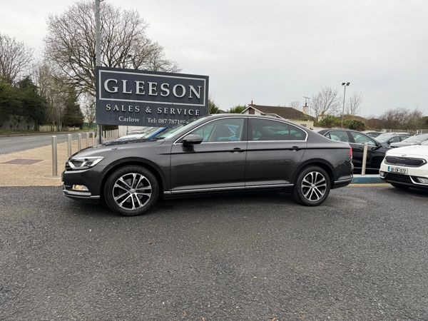 Volkswagen Passat Saloon, Diesel, 2019, Grey