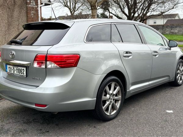Toyota Avensis MPV, Diesel, 2013, Grey