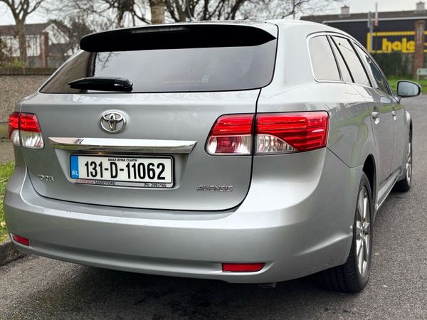 Toyota Avensis MPV, Diesel, 2013, Grey