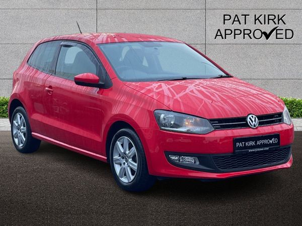 Volkswagen Polo Hatchback, Petrol, 2014, Red