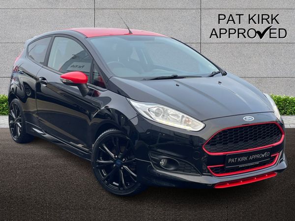 Ford Fiesta Hatchback, Petrol, 2016, Black