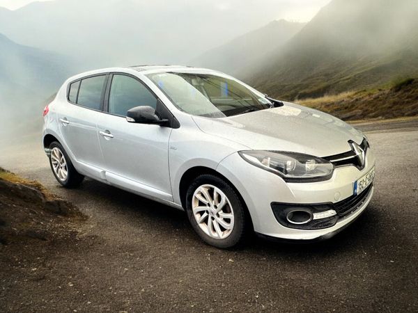 Renault Megane Hatchback, Diesel, 2015, Silver