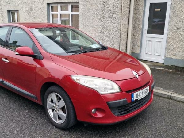 Renault Megane Hatchback, Diesel, 2010, Red