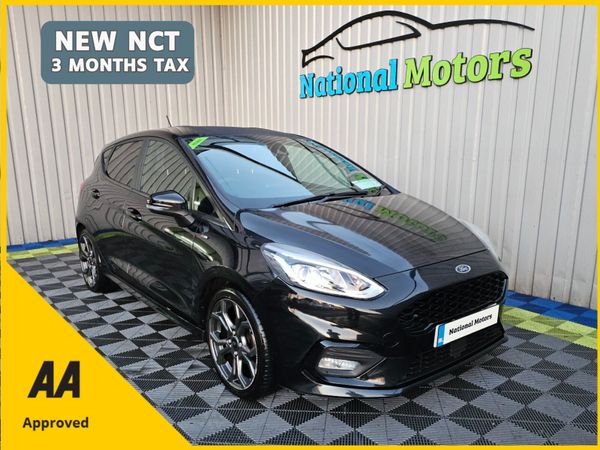 Ford Fiesta Hatchback, Petrol, 2020, Black
