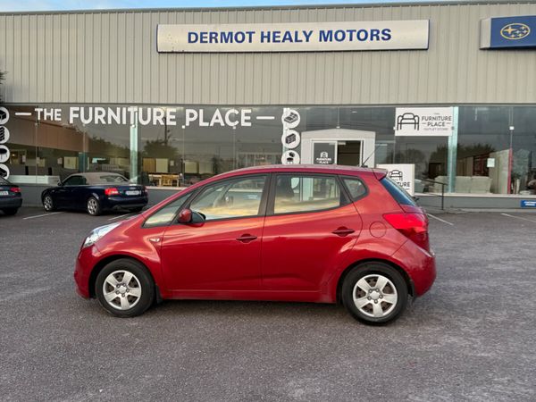 Kia Venga MPV, Petrol, 2016, Red