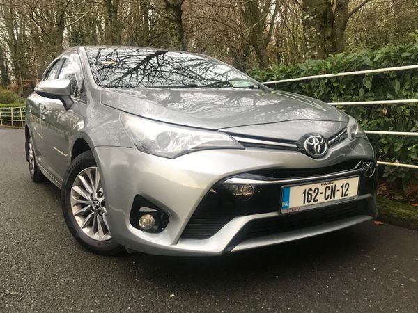 Toyota Avensis Saloon, Diesel, 2016, Grey