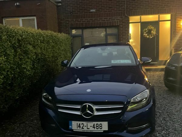 Mercedes-Benz C-Class Saloon, Petrol, 2014, Blue