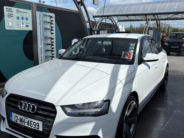 Audi A4 Saloon, Diesel, 2012, White