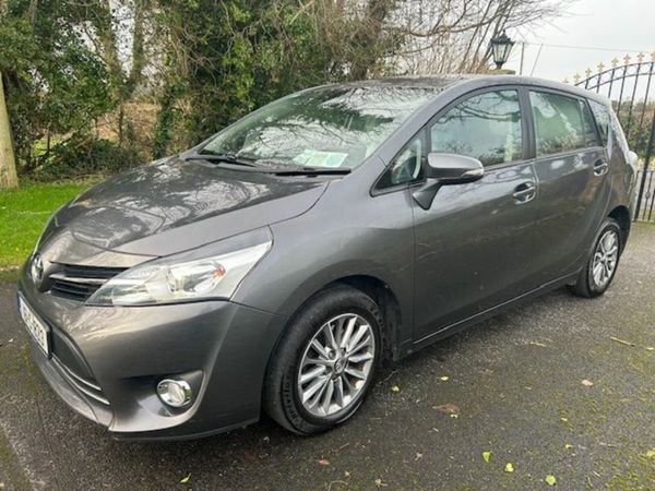 Toyota Verso MPV, Diesel, 2016, Grey