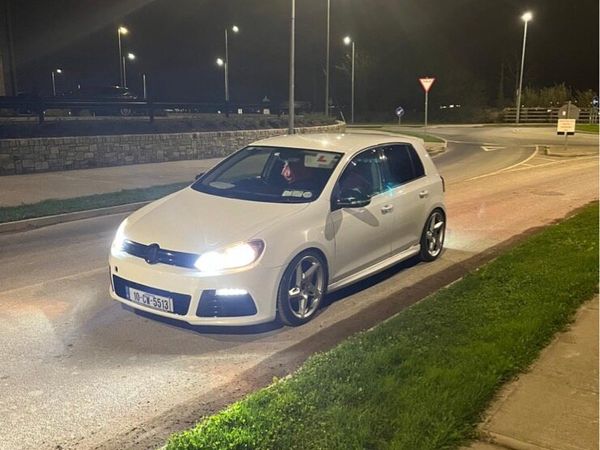 Volkswagen Golf Hatchback, Diesel, 2010, White